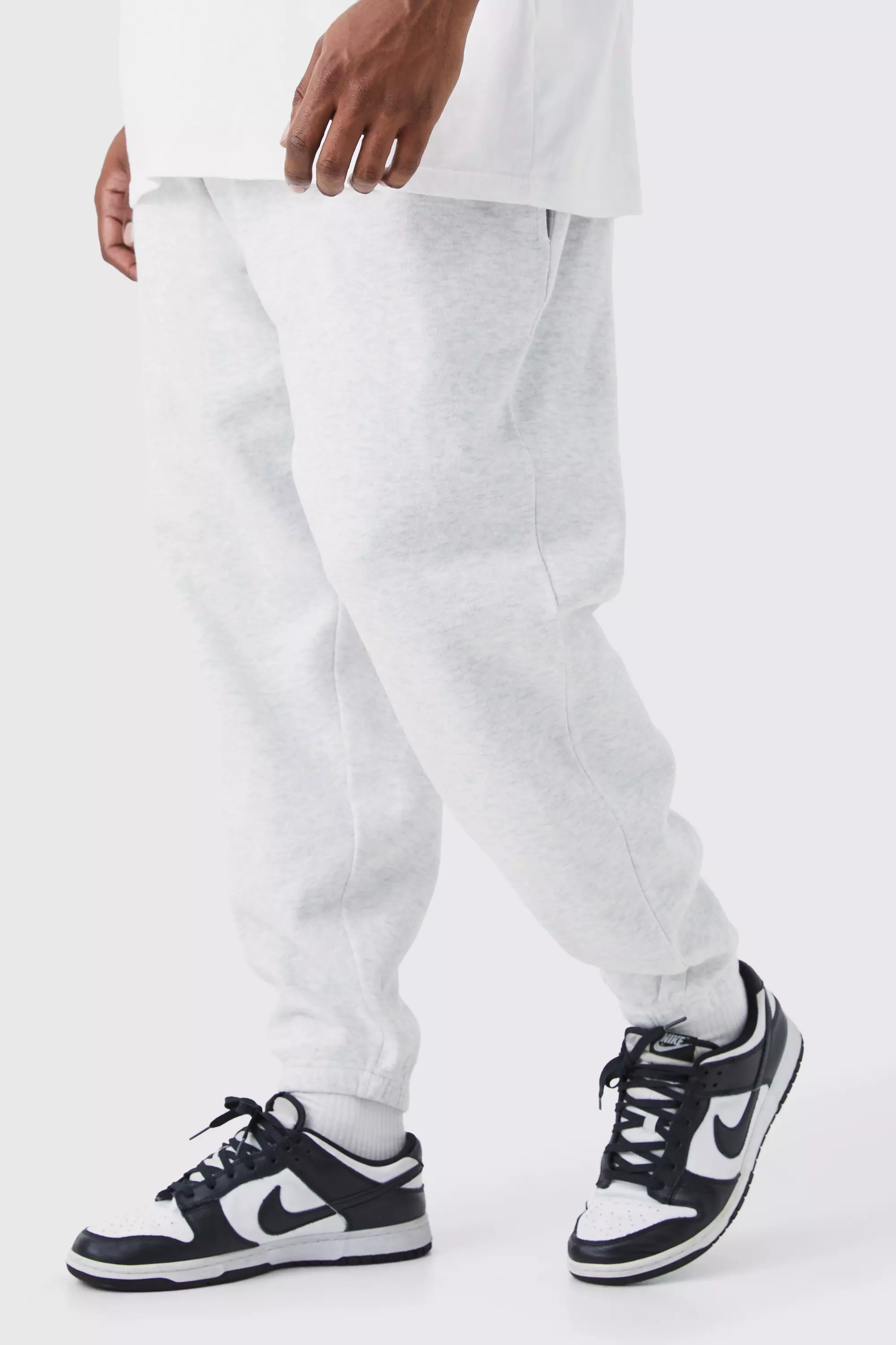 Relaxed fit best sale jogger pants